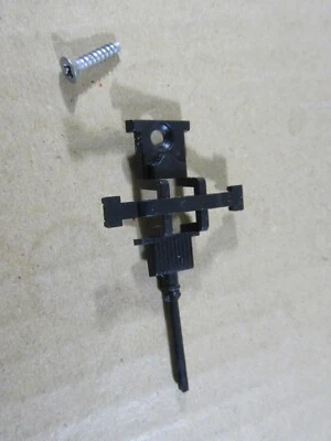 411T Vintage Eligor Francia Châssis Plastica + Viti Di Renault Master I 1:43 - Immagine 1 di 4