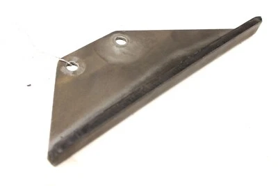 Guía de cadena de distribución del motor delantero original Triumph TR7 OEM 148115 Foto 1 de 4