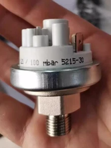 1pcs BECK 5215-30 Pressure Switch Pressure Sensor - Picture 1 of 3
