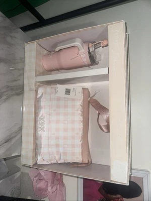 NUEVO CON ETIQUETAS BETSEY JOHNSON 2 PIEZAS Juego de Caja Bolsa Fondo en T + Vaso con Calavera a Cuadros de Paja Foto 1 de 4