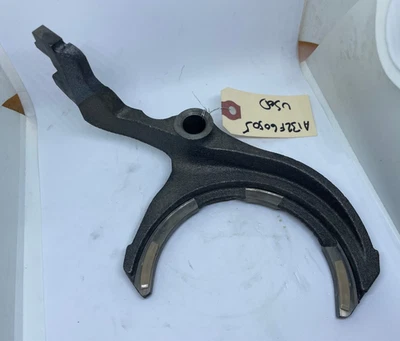 Horquilla de cambio A132F6055S Lotus Evora, 400, GT, Emira #3, usada Foto 1 de 4