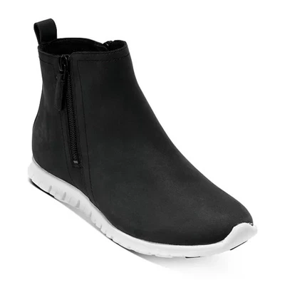 Zapatilla botín impermeable de cuero negro Cole Haan Zerogrand para mujer con 8 cremallera lateral Foto 1 de 4