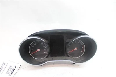 CLUSTER VELOCÍMETRO MERCEDES-BENZ C250 C300 C350 C63 2015 15 2059002716 1337610 Foto 1 de 4