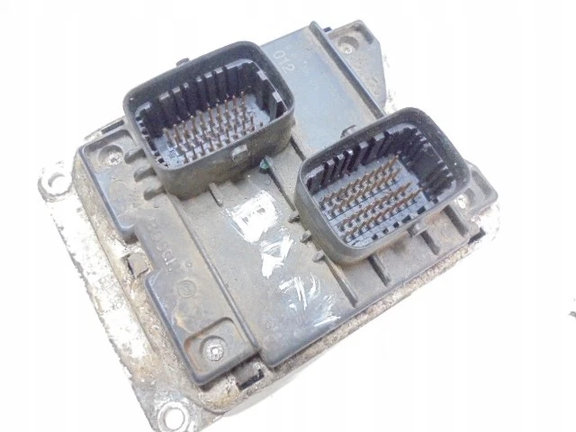 CENTRALINA MOTORE FIAT BRAVA 182 00467778190 1.2 16V 0261206276 / AU 53254 - Immagine 1 di 4