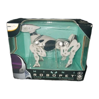 WooWee Robotics Mini RoboPet New - Image 1 of 4