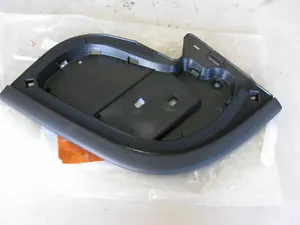 Mercedes W230 Right Side Base Plate for Hardtop (Quarter Panel Trim) A2307500806 - Bild 1 von 3