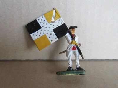 C300 Plat D'Etain Soldat Porte Drapeau Rgt Bretagne XVIII Siècle H 4.7 cm - Photo 1/3