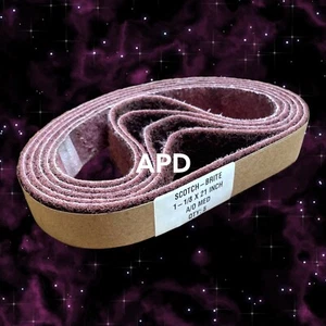 Lote de 5 cinturones de acondicionamiento de superficie mediana Scotch-Brite 1-1/8""x21"" 09498 - Imagen 1 de 1