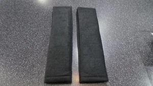 2x Almohadillas negras de calidad para cinturón de seguridad para automóvil Arnés Almohadilla para el hombro Correa para el hombro Mochila - Imagen 1 de 6