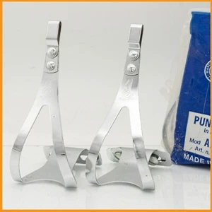NOS ALE TOE CLIPS MEDIUM PEDAL VINTAGE ROAD BIKE 70S 80S STEEL BICYCLE QUILL OLD - Foto 1 di 8