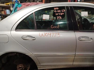 Used Rear Right Door fits: 2007 Mercedes-benz Mercedes c-class 203 Type Sdn C230 Foto 1 de 4