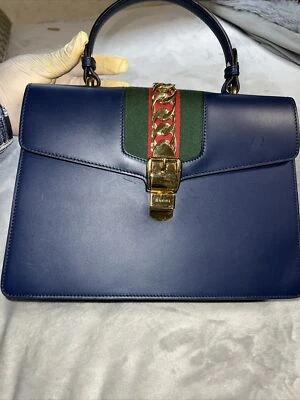 PVP €2440 GUCCI SYLVIE Bolso Cartera de Cuero Tela Rayas y Cadena Borde Lazo Mango Superior Foto 1 de 4