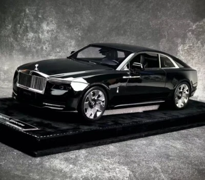 Rolls-Royce Spectre (nero lucido) [H&H] scala 1:18 - Immagine 1 di 4