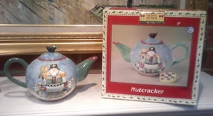Debbie Mumm Mini Teekanne Sammlung Nussknacker Weihnachten Schneemann handbemalt - Bild 1 von 21