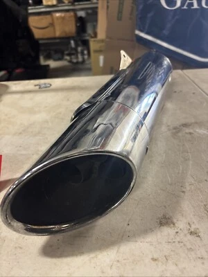 Silenciador de stock derecho Honda Gl1800C 2014 OEM Foto 1 de 4