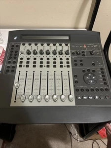 AVID FOCUSRITE DIGIDESIGN MC008 COMMAND 8, NO CABLES - Picture 1 of 16