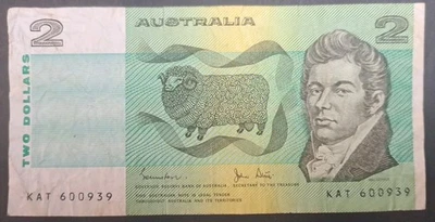 (1982) Australia 2 Dollars P43d KAT600939  sigs Johnston-Stone. - Image 1 of 2