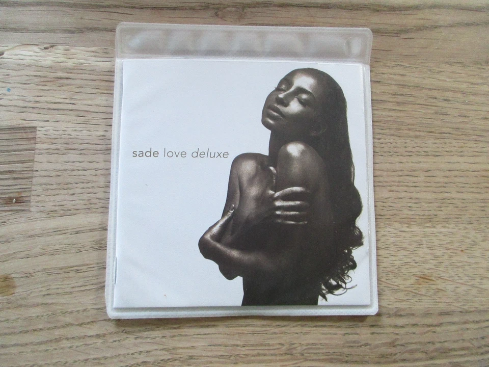 CD Sade  -  love deluxe  - Sehr guter Zustand !  - Bild 1 von 2