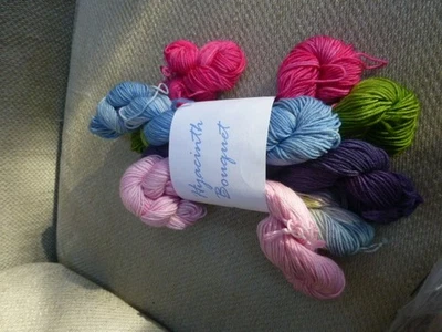Пряжа из смеси мериноса с гиацинтом и букетом - Изображение 1 из 4