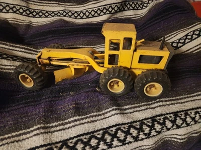 Niveladora de carretera de juguete de acero prensado Tonka temprana de colección amarilla MR-970 años 60-70 usada Foto 1 de 4