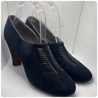 Tacones franceses vintage de gamuza azul marino de los años 30 - diseño recortado en jaula - talla 7,5 Foto 1 de 4