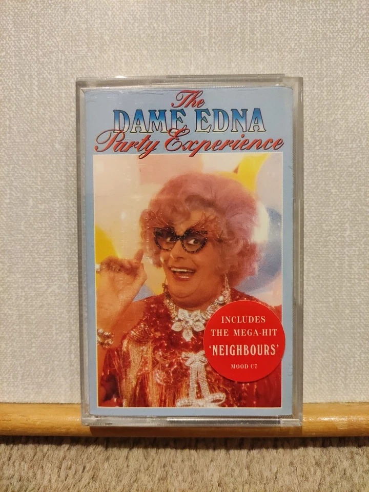 The DAME EDNA Party Experience Cassette Tape Album 1988 Epic MOOD C7 *EXCELLENT* - Image 1 of 4