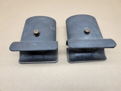 05-15 Nissan Xterra Luggage Roof Rack Cross Bar End Clamps X2  - Image 1 of 3