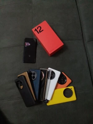 Oneplus 12 256GB P.E.R.F.E.T.T.O. - Immagine 1 di 4