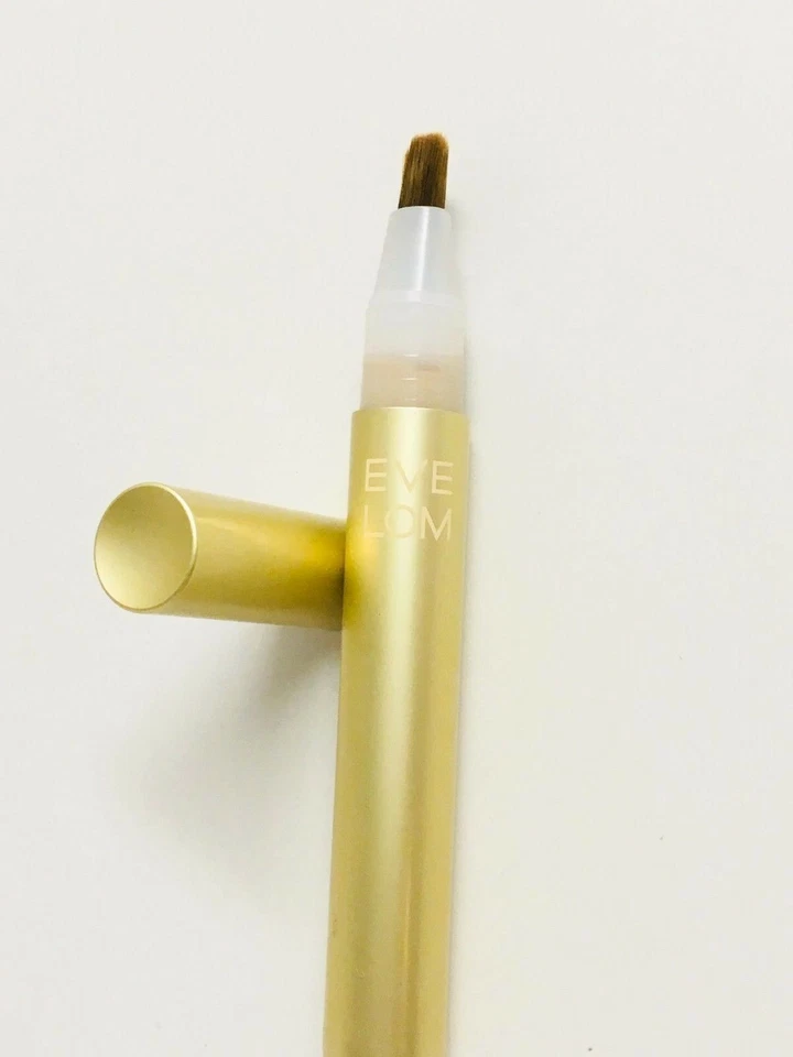 EVE LOM LIGHT ILLUSION CONCEALER Wheat 6 - Image 1 of 1
