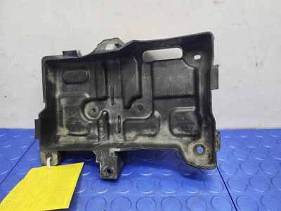 Bandeja portabaterías Mazda Miata 2006-2015 genuina OEM NE5156041B Foto 1 de 4
