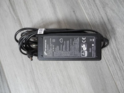 Medion Notebook Netzteil 19V 2,37A 45 Watt - Bild 1 von 3