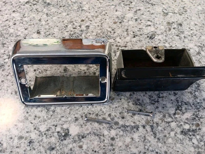 Ford Galaxie 500 1963 1964 asiento delantero trasero bandeja de cenizas. Bisel cromado OEM  Foto 1 de 4