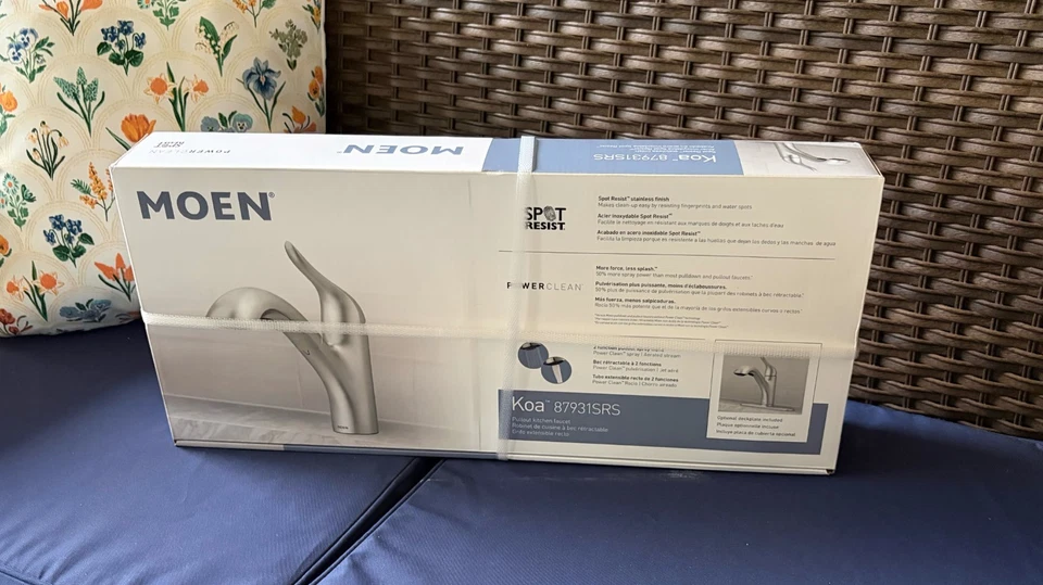 Nuevo grifo de cocina extraíble de una sola manija de acero inoxidable Moen Koa con rociador 87931SRS Foto 1 de 1