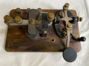 Signal Electric Telegraph Key – Vintage Antique – Morse Code Ham Radio - Picture 1 of 10