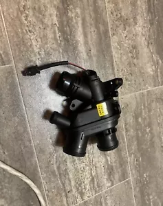 For Jaguar Land Rover Thermostat W/ Sensor AJ126 3.0L V6 Supercharged SC Engine - Picture 1 of 9