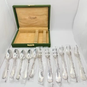 Christofle CLUNY 11 piezas cubiertos y cubiertos con caja - Imagen 1 de 11