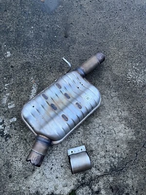 Резонатор 2017 Audi S3 - Изображение 1 из 2