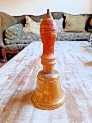 Ancienne sonnette clochette de table en bronze doré XIX siècle - Photo 1/4