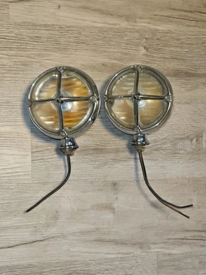 1963 PONTIAC GRAND PRIX FRONT PARKING LIGHTS - Imagem 1 de 4