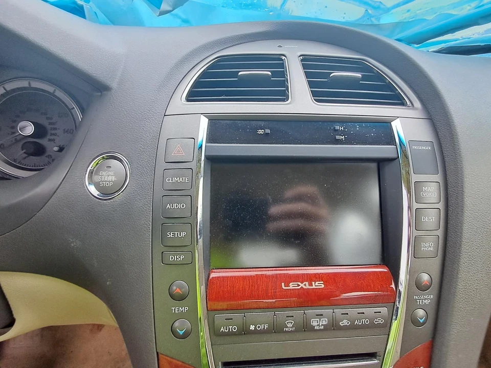 Б/у информационно-развлекательный дисплей подходит: 2012 Lexus ES350 дисплей класса A - Изображение 1 из 4