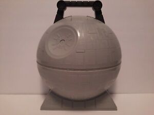 Hot Wheels Star Wars Death Star Play Storage Case Holds 10 Star ships Pre-owned