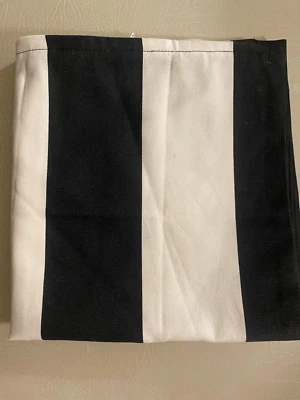 1 Cojín Ikea 20" x 20" Blanco y Negro Rayas Anchas Nuevo Foto 1 de 4