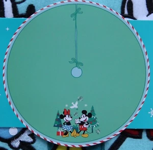 Falda verde árbol de Navidad Mickey & Minnie Mouse de 48 in de diámetro nueva con etiquetas - Imagen 1 de 2