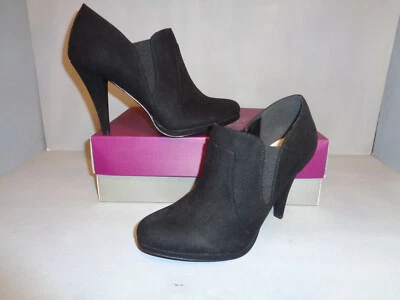 Botín de vestir negro Fergie Cacey para mujer nuevo en caja nuevas tallas al por menor $80,00 precioso Foto 1 de 2