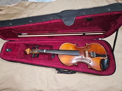 Anton Becker 3/4 Violin. Germany. Very Good Cond but miss soundpost. - Image 1 of 4