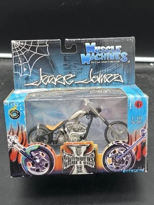 2003 West Coast Choppers Muscle Machines JESSE JAMES Chopper 1/18 - Image 1 of 3