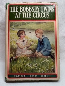 1932 -THE BOBBSEY TWINS AT THE CIRCUS- Laura Lee Hope -Hardcover - Picture 1 of 7