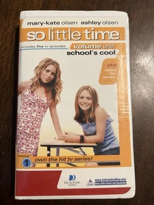 Mary-Kate  Ashley Olsen - So Little Time Vol. 1: Schools Cool (VHS, 2002,... - Picture 1 of 3