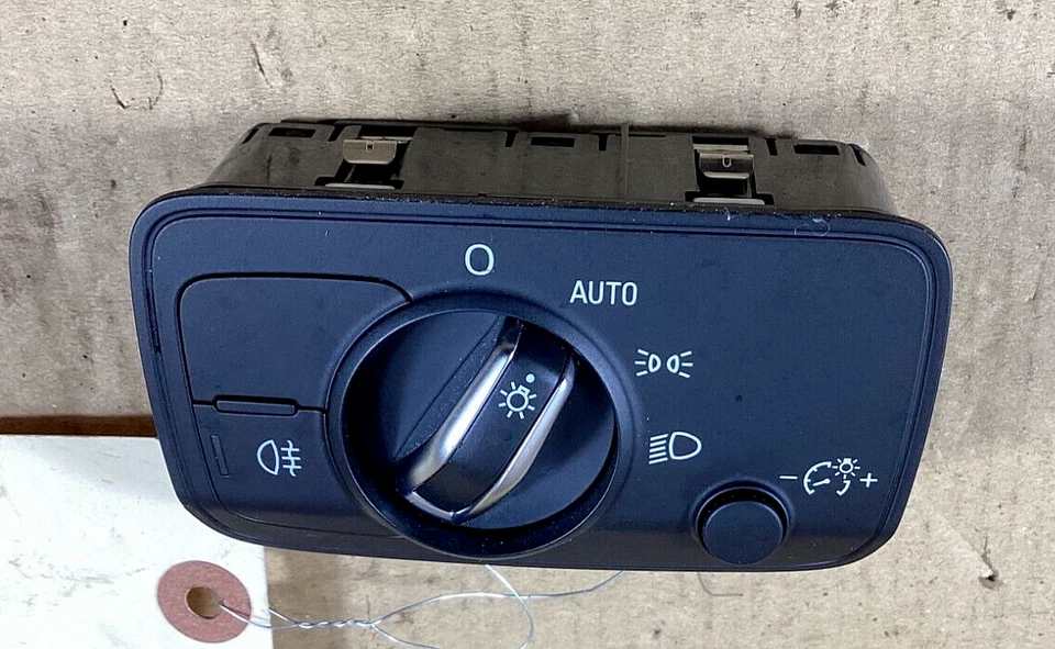 Audi A3 S3 2015-2017 tablero convertible interruptor perilla 8V0941531AD OEM. Foto 1 de 4