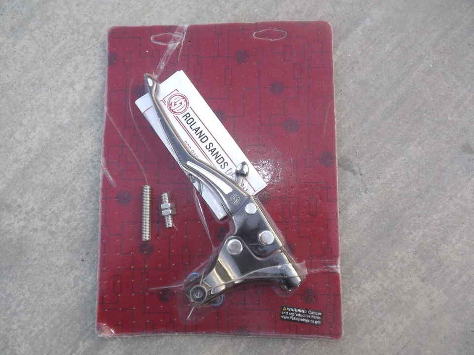 ROLAND SANDS DESIGNS HARLEY EMBRAGUE RADIAL PERCHA CON MONTAJE ESPEJO 0062-2099-BM NUEVO Foto 1 de 2